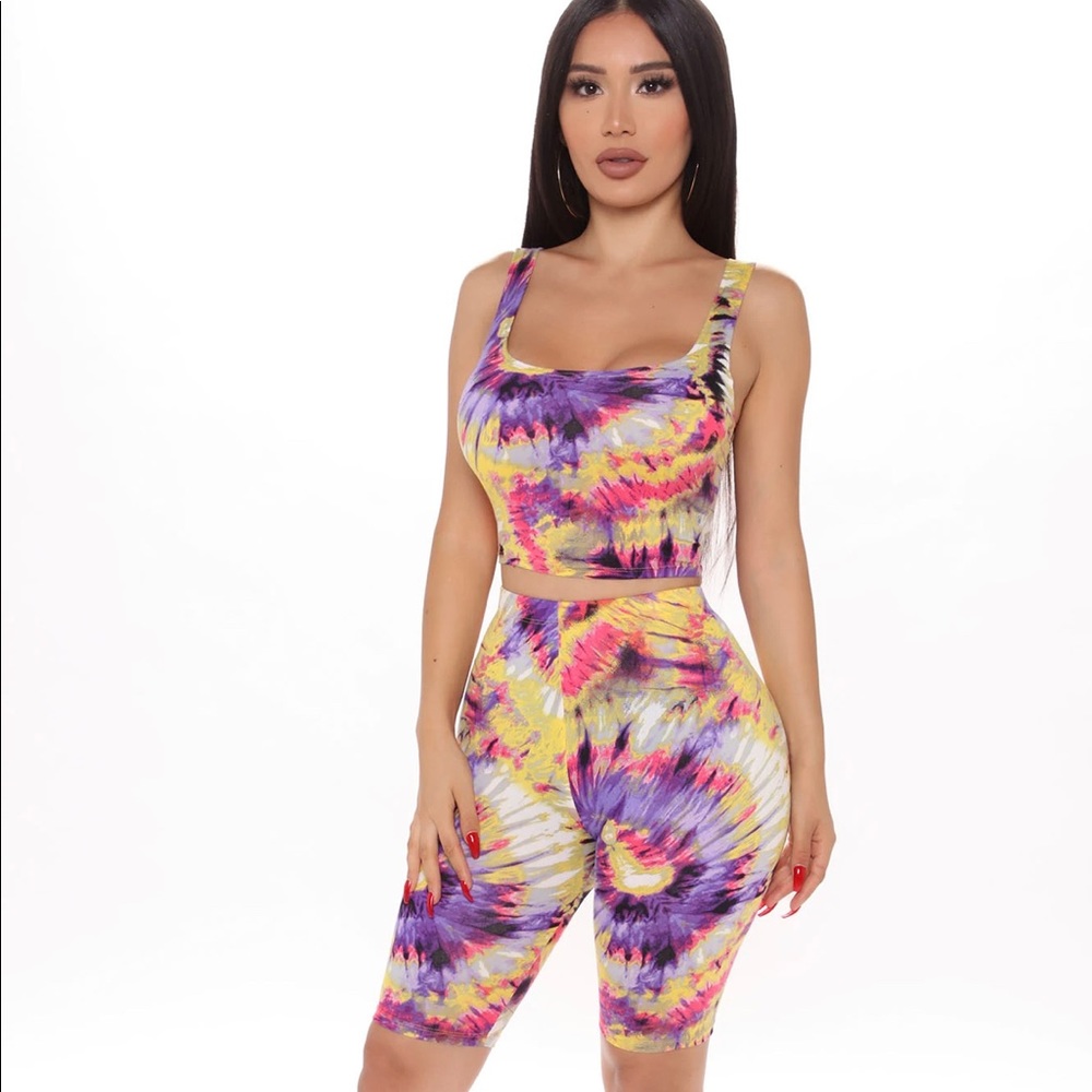 Tie dye biker short and tank SET.